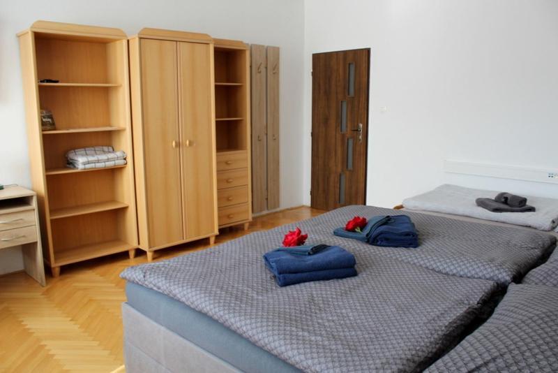 Topoľčany Apartmanovy Dom Stummerova מראה חיצוני תמונה