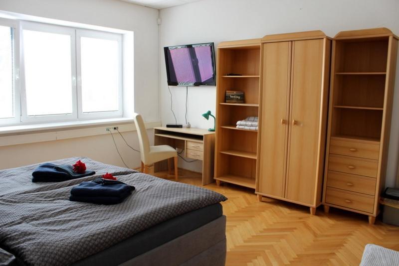 Topoľčany Apartmanovy Dom Stummerova מראה חיצוני תמונה