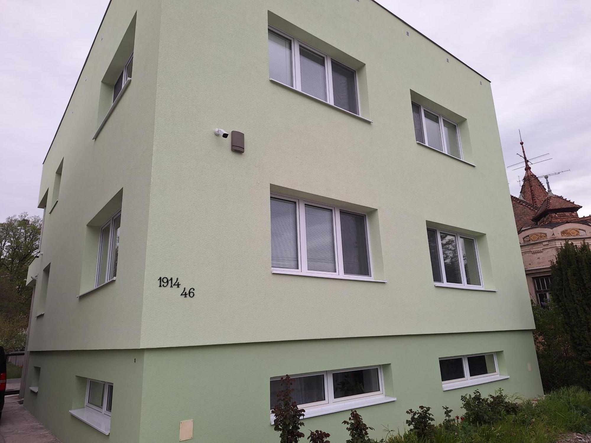Topoľčany Apartmanovy Dom Stummerova מראה חיצוני תמונה